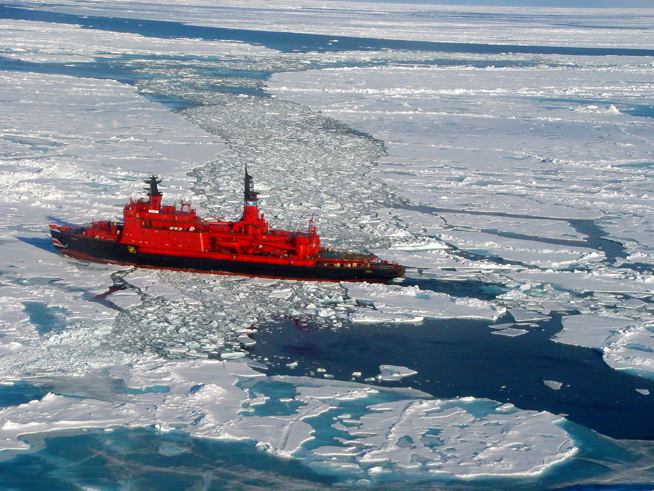 Private Sector Interest in Icebreakers Grows as Arctic Trade Opens – US Ambassador